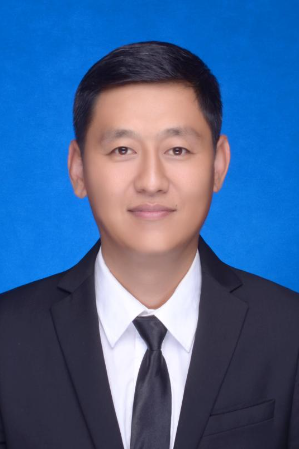 李忠新